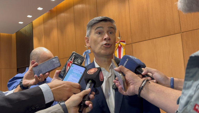 Passerini retomó la actividad en el municipio tras su cirugía